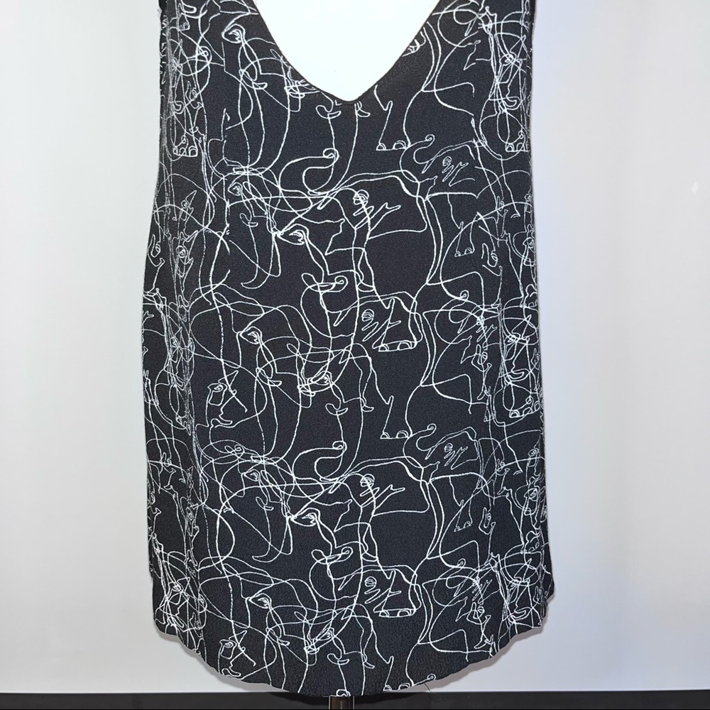 URBAN OUTFITTERS // SILENCE + NOISE Ella Printed Crepe Shift Mini Dress Medium - Picture 12 of 16